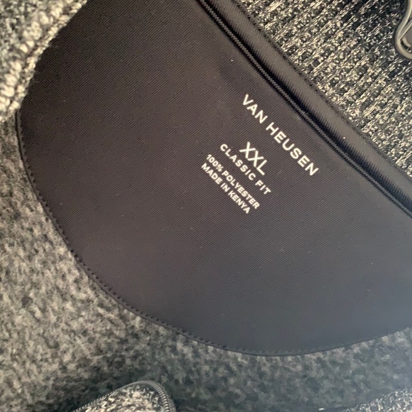 Van Heusen Weekend Sweater Fleece Pullover - Picture 4 of 5